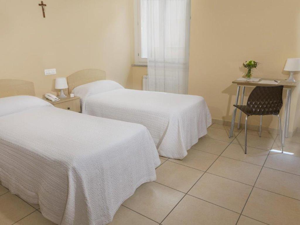 Pensione Piemonte Лорето Номер фото